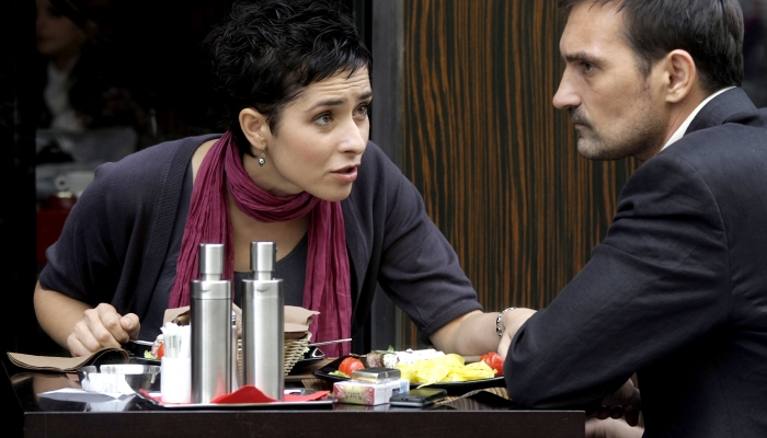 povezana slika