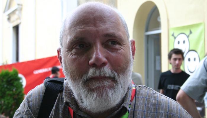 povezana slika
