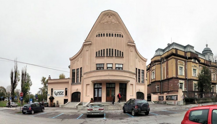 povezana slika