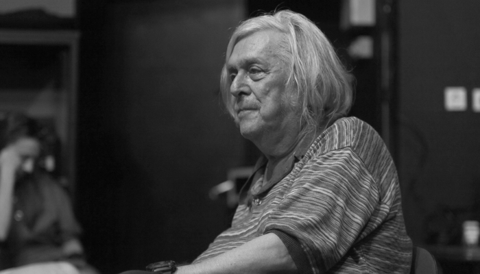 povezana slika