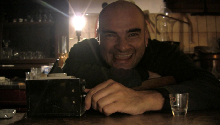 povezana slika