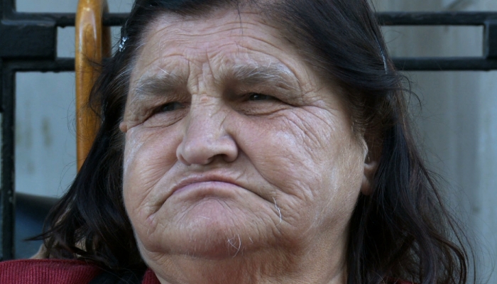 povezana slika