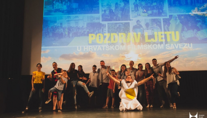 povezana slika