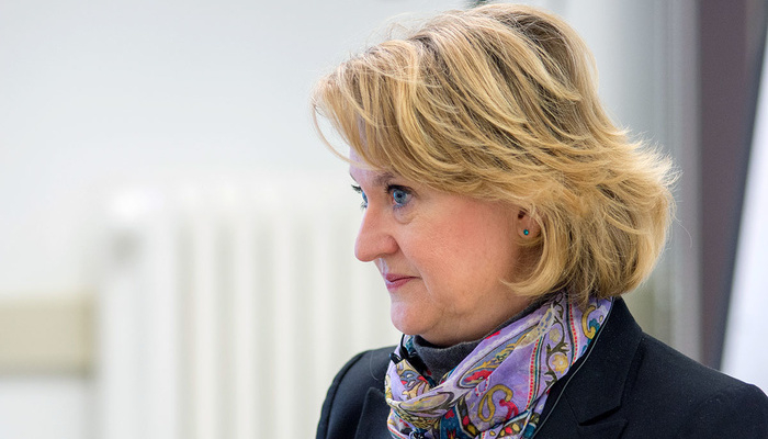 povezana slika