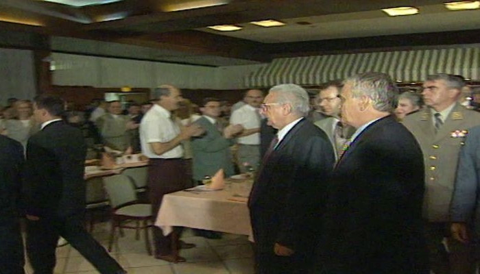 povezana slika
