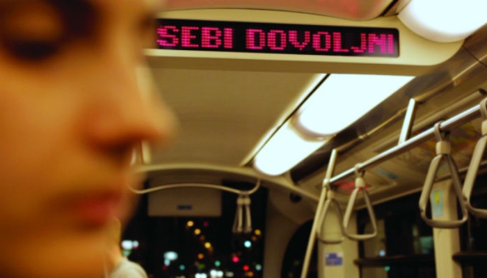 povezana slika