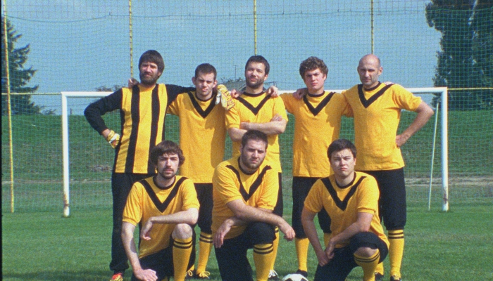 povezana slika